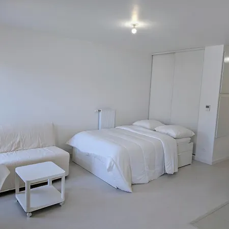 Plume, Studio & Parking Gratuit A Sartrouville - Ville A 20 Min De Paris Esterno foto